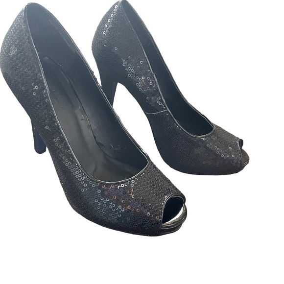 Black Sequins Heels - 7 - Picture 1 of 6